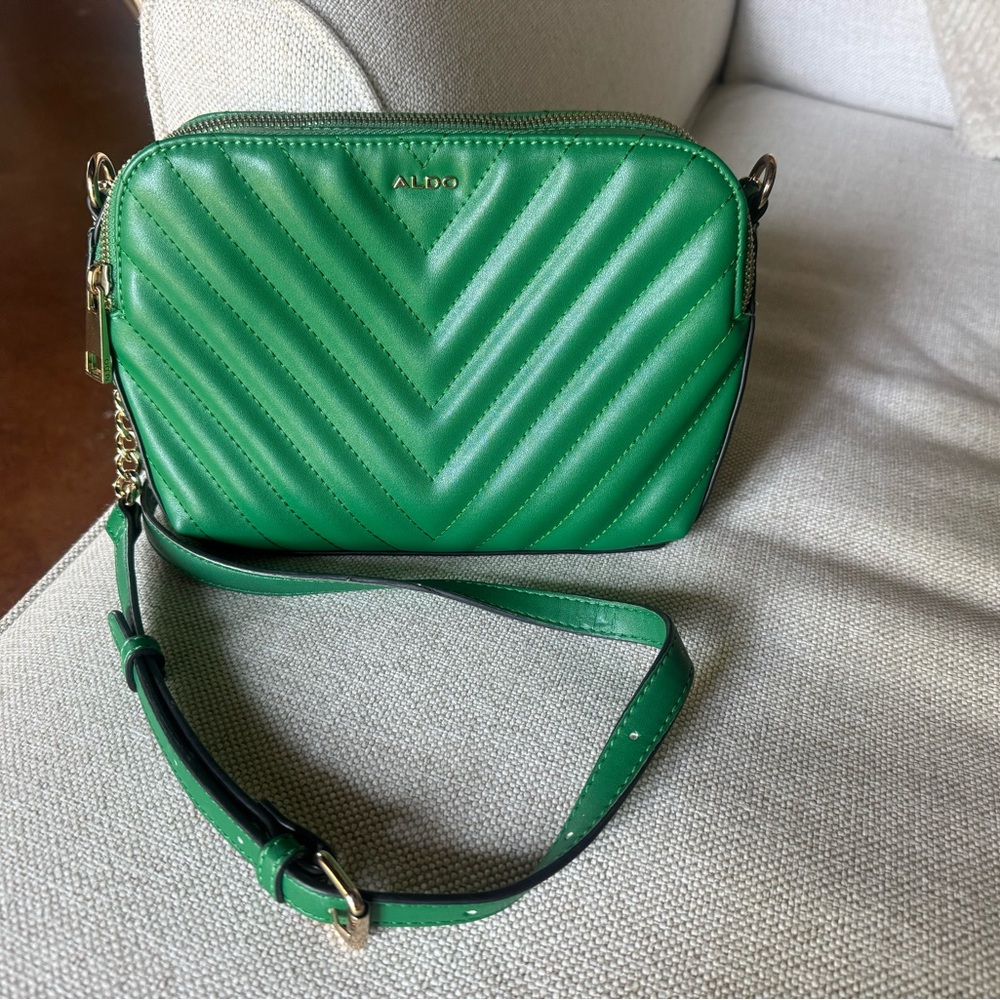 ALDO Green Crossbody Bag - Like New!